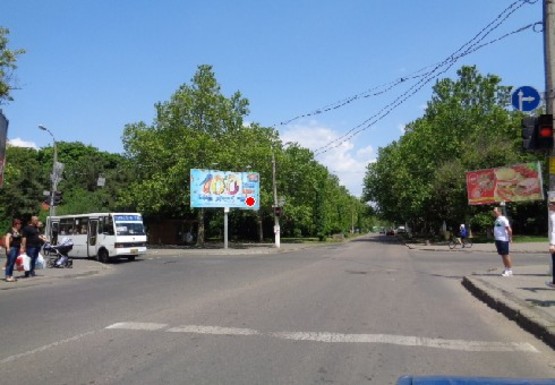 Фото рекламной плоскости по адресу Варненская ул. - Генерала Петрова ул.