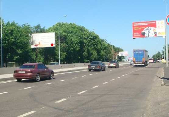 Фото рекламної площини за адресою Киевское шоссе, 2 напротив