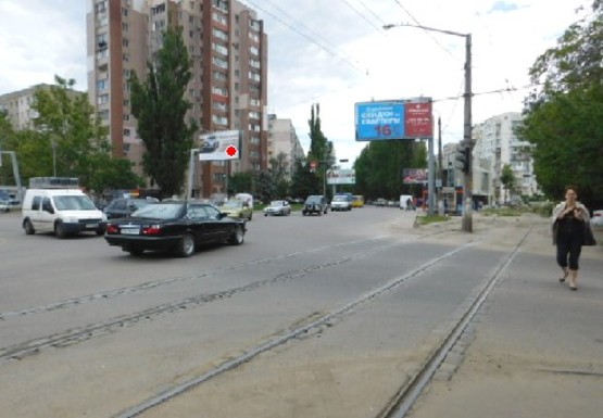 Фото рекламної площини за адресою Ицхака Рабина ул. - Малиновского ул., 71