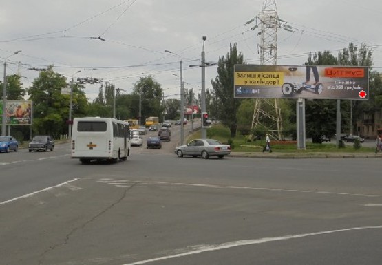 Фото рекламної площини за адресою Овидиопольская дорога, 6 - Рихтера ул.