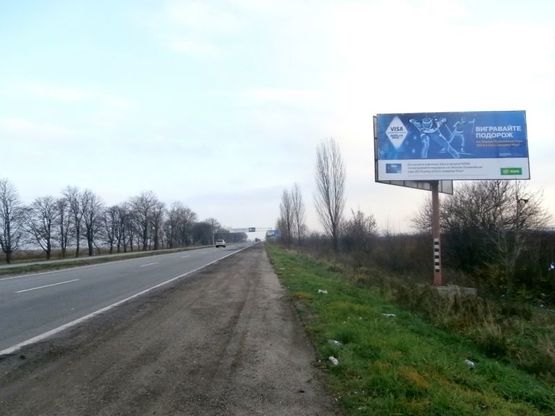 Фото рекламной плоскости по адресу траса М-05 Київ-Одеса, км 81+740 право