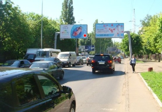 Фото рекламної площини за адресою Краснова ул., 11б