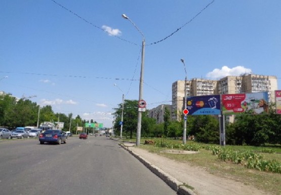 Фото рекламної площини за адресою Небесной Сотни пр. - Академика Глушко ул., 40