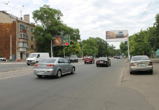 Фото рекламної площини за адресою Прохоровская ул., 4а