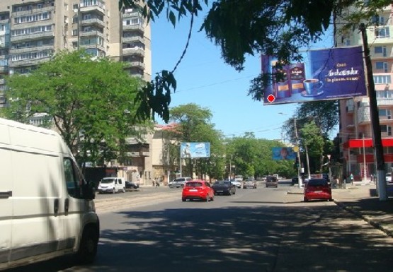 Фото рекламної площини за адресою Прохоровская ул., 43