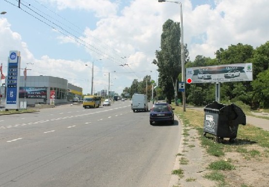 Фото рекламної площини за адресою Михаила Грушевського ул. - Балковская ул., 54-Д