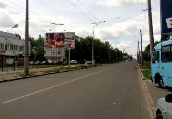 Фото рекламної площини за адресою Черновола ул., 235/1