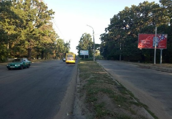 Фото рекламной плоскости по адресу Дахновская ул. ( парк )