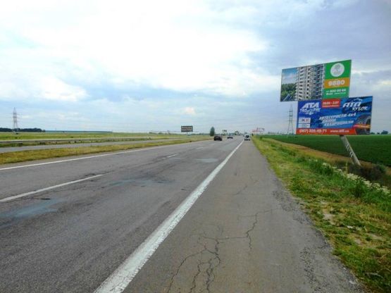 Фото рекламної площини за адресою об'їзд м. Бровари, траса М-01, км 24+100 право, поворот на Р-03 (Північно-Східний об'їзд м. Київ)