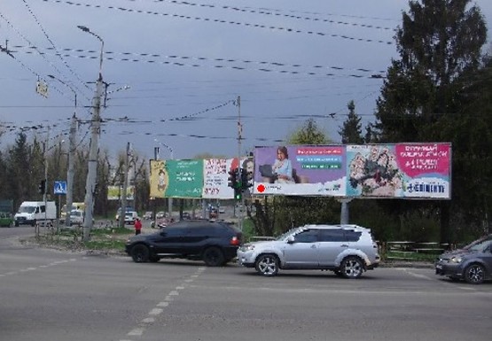 Фото рекламной плоскости по адресу Злуки пр. - 15-го Апреля ул.