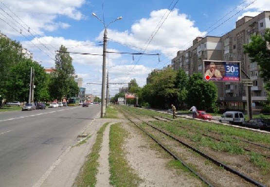 Фото рекламной плоскости по адресу Келецкая ул., 81