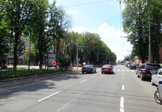 Фото рекламной плоскости по адресу Пирогова ул. [№7] (сквер)