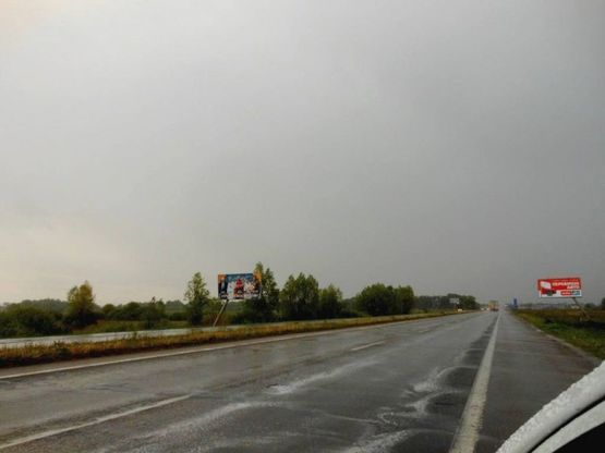 Фото рекламної площини за адресою м. Бровари, траса М-01, об'їзд м. Бровари, км 22+330 ліво, 500 м до перетину вул. Переяславький Шлях- вул. Лагунової, до ресторану "Петрівський Бровар"