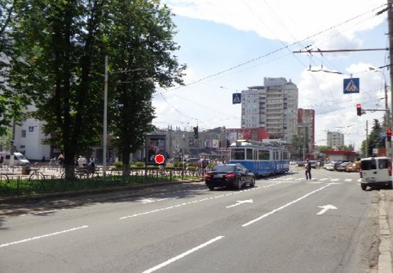 Фото рекламной плоскости по адресу Пирогова ул. [13] (сквер)