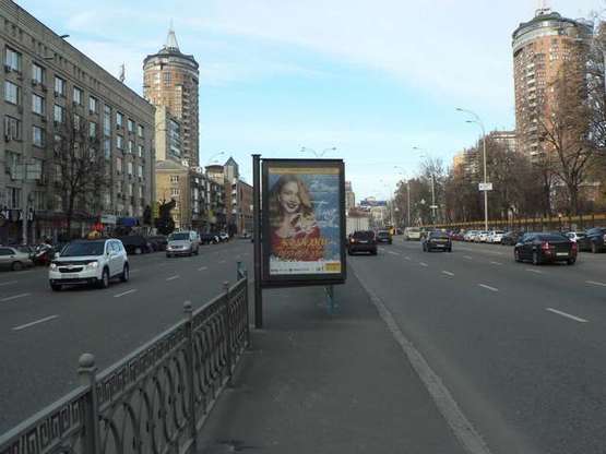 Фото рекламної площини за адресою Лесі Українки бульв., 34 (ресторан "Якіторія") (асф.розподільник); №12 ((1-скрол))