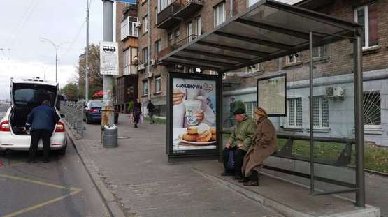 Фото рекламної площини за адресою Лесі Українки бульв., 29