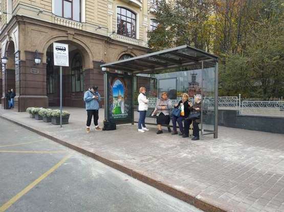 Фото рекламної площини за адресою Петра Сагайдачного вул., 11 зуп. «Поштова площа»