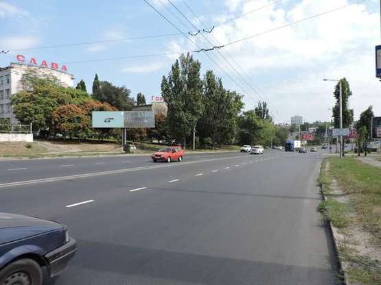 Фото рекламної площини за адресою Михайла Грушевського вул., (Автовокзал) (ліва, можливий продаж 3х12)