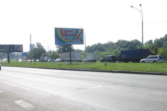 Фото рекламної площини за адресою Академіка Заболотного вул., на розподіювачі (в направл. Столичного шосе)