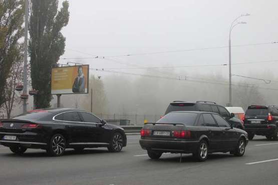 Фото рекламної площини за адресою Академіка Глушкова просп., навпроти НВЦ "Експоцентр України"