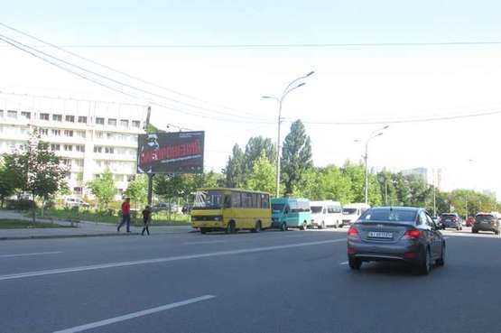 Фото рекламной плоскости по адресу Васильківська вул., ст.м. Виставковий центр