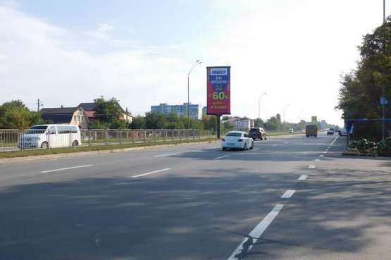 Фото рекламної площини за адресою Броварський просп., на розподілювачі №3 (в напрямку Броварів)