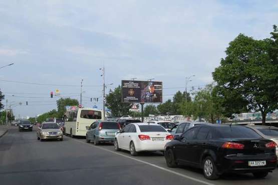 Фото рекламной плоскости по адресу Оноре де Бальзака вул.,  38 напроти