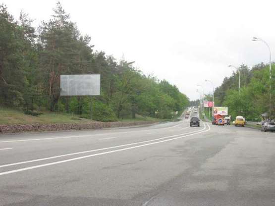 Фото рекламной плоскости по адресу Столичне шосе, напроти маг "Велика кишеня"