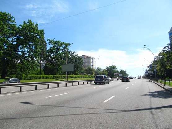 Фото рекламной плоскости по адресу Перемоги просп., 144