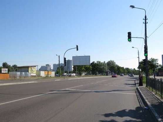 Фото рекламної площини за адресою Оноре де Бальзака вул., 16 напроти