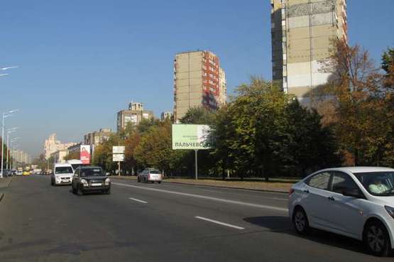 Фото рекламной плоскости по адресу Харківське шосе, 63