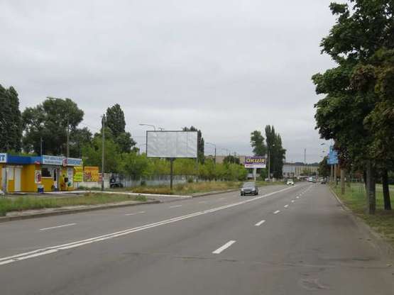 Фото рекламной плоскости по адресу Березняківська вул., 19 А