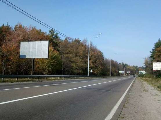 Фото рекламної площини за адресою Мінський просп., 1,1 км до розв'язки з Богатирської (в напрямку Богатирської)