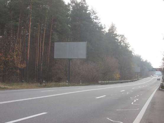 Фото рекламной плоскости по адресу Столичне шосе, 1,7 км до бази "Динамо" (в напрямку Обухова)