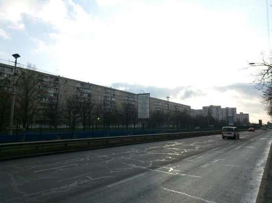 Фото рекламной плоскости по адресу Леся Курбаса просп., 9 на розподілювачі