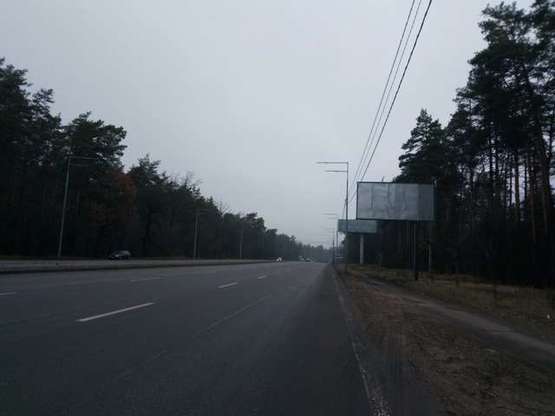 Фото рекламной плоскости по адресу Міська вул., 400 метрів до перехрестя з Великой Кыльцевой дорогою