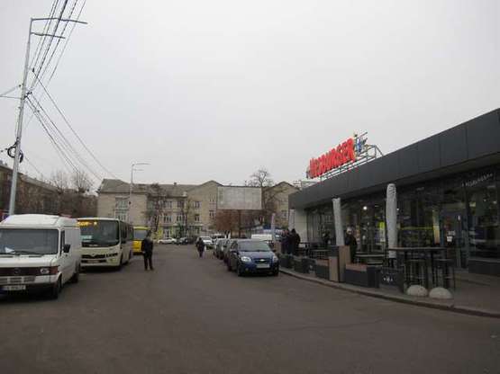 Фото рекламной плоскости по адресу Попудренка вул., ст.М. "Дарниця"