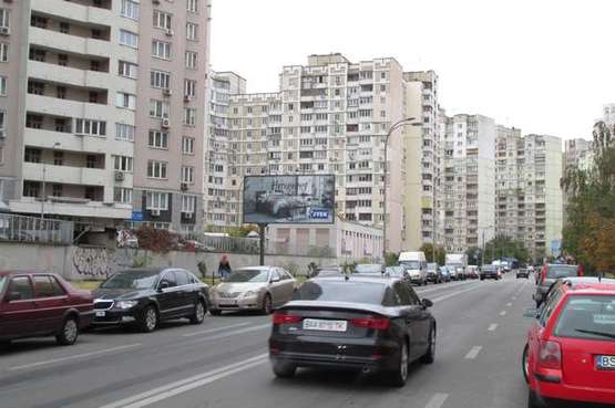 Фото рекламной плоскости по адресу Княжий Затон вул., 2/30 напроти