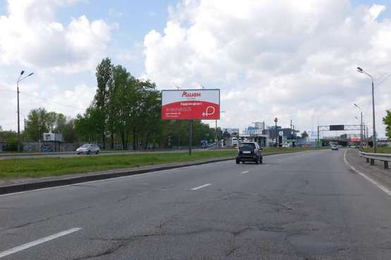Фото рекламної площини за адресою Богатирська вул., розподілювач - Лугова вул., розподілювач (в направл. Вишгорода)