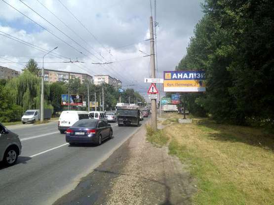 Фото рекламної площини за адресою 15-го Квітня вул. - Романа Купчинського вул. - Злуки просп.