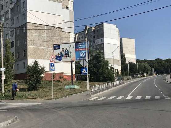 Фото рекламної площини за адресою Кармелюка вул., 8