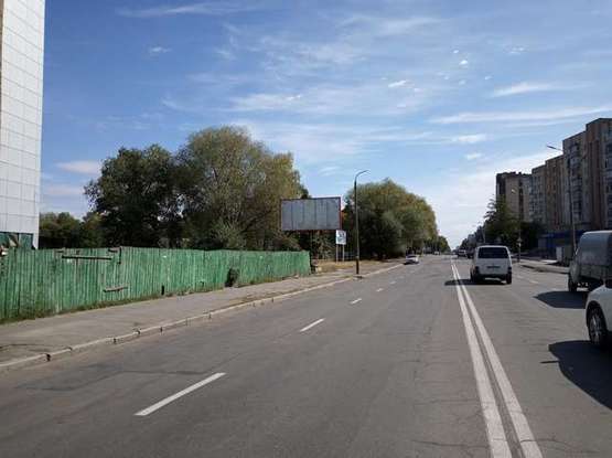 Фото рекламної площини за адресою Прибузька вул., 3/1