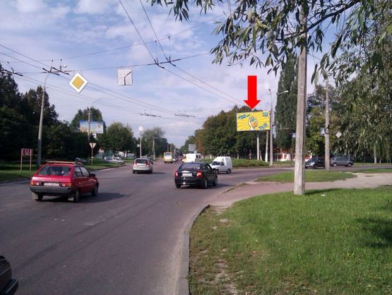 Фото рекламной плоскости по адресу 1-го Мая ул. / ул. Белова, кольцо, из центра