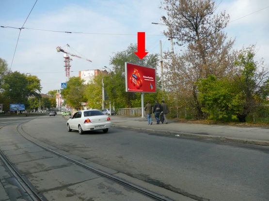 Фото рекламной плоскости по адресу Исполкомовская ул. / Чернышевского ул., в центр
