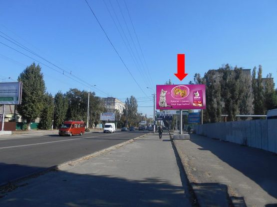 Фото рекламной плоскости по адресу Калиновая ул., 37, магазин "Будапешт"