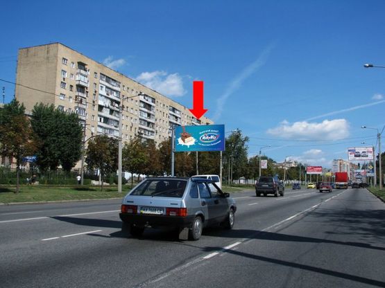 Фото рекламной плоскости по адресу Полтавский шлях, 188 / Победителей ул., флажок, в центр