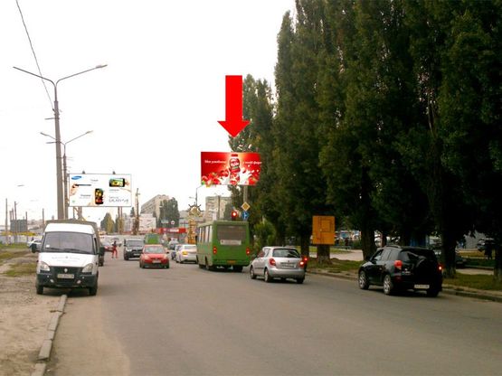 Фото рекламної площини за адресою Павлова ул., 148, ст. м. "Героев Труда", ТРЦ Компас, Фокстрот, рынок, из центра