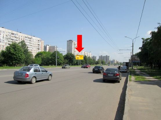 Фото рекламной плоскости по адресу Свободы пр., 40А, в сторону ст. м. "Алексеевская", в центр