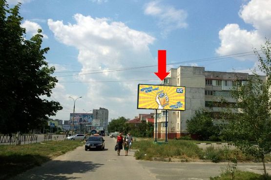 Фото рекламной плоскости по адресу 49-й Гвардейской дивизии ул., возле рынка "Таврический"