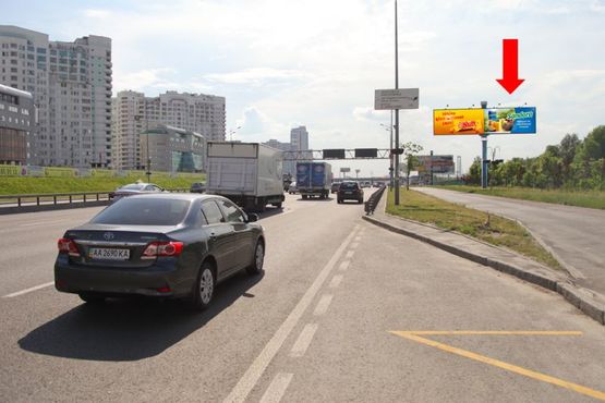 Фото рекламної площини за адресою Бажана пр., 12А, напротив клиники "Борис", ст. м. "Позняки", в центр, правый